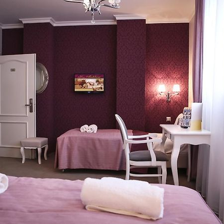 Hotel Madelaine Львувек-Слёнски Номер фото