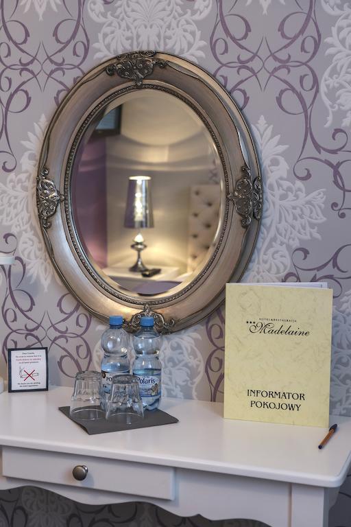 Hotel Madelaine Львувек-Слёнски Номер фото